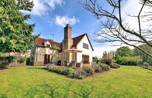 Beckford House | Wonderful villa for 7 people with WIFI and parking