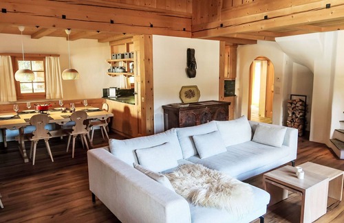 Laax House | Wonderful villa for 7 guests with WIFI, patio and panoramic view