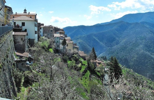 Triora House | Wonderful villa for 8 people with WIFI, private pool, TV, balcony, pets allowed and panoramic v...