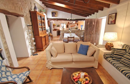 Biniaraix House | Wonderful villa with gorgeous pool and gardens in Fornalutx. Free wifi.