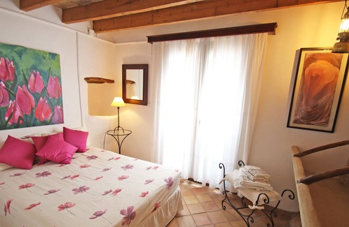 Biniaraix House | Wonderful villa with gorgeous pool and gardens in Fornalutx. Free wifi.
