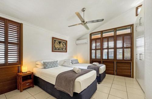 Wongaling Beach Apartment | Wongalinga Beachfront Apt 4