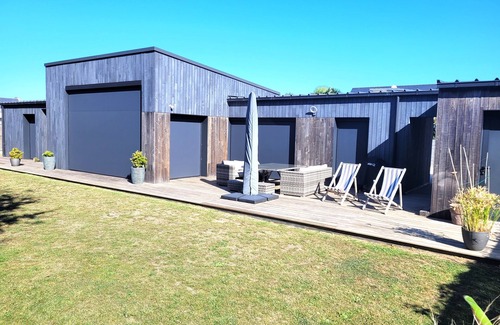 Piriac-sur-Mer House | Wood and light house by the sea