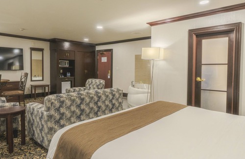 Mount Pleasant Hotel | Woodbine Hotel and Suites