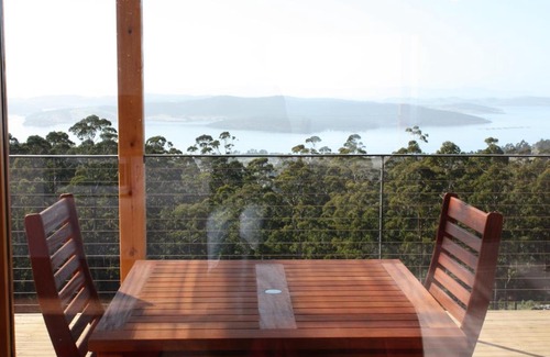 Woodbridge Cabin | Woodbridge Hill Hideaway