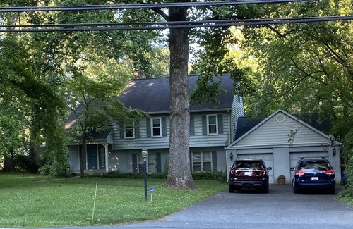 Bethesda House | Wooded privacy convenient to downtown DC and Bethesda. Family spacious!
