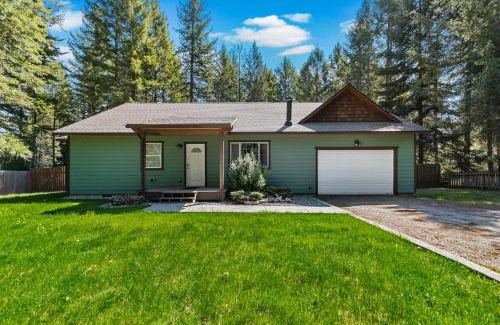 Sandpoint House | Wooded Wonder