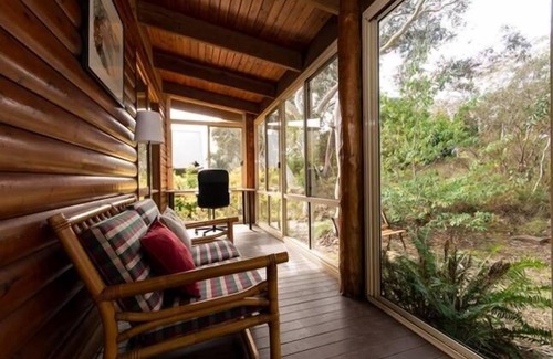Katoomba House | Wooden Farmhouse