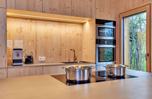 Bad Kohlgrub House | Wooden house - experience real nature in style!
