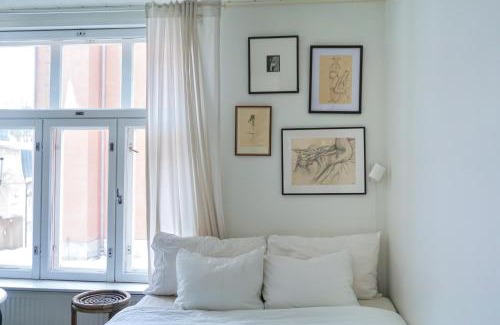 Keskinen District Apartment | Wooden house studio with shared garden