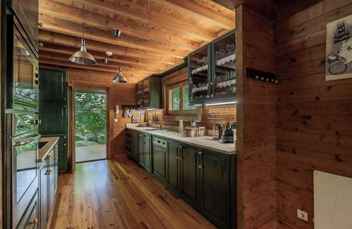 Portela Cottage | Wooden house with private pool - Prado do Xisto