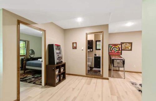 Mt Cobb Apartment | Woodland Cabin Getaway