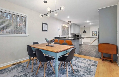 Fayetteville House | Woodland - Downtown - Outdoor oasis - Pool