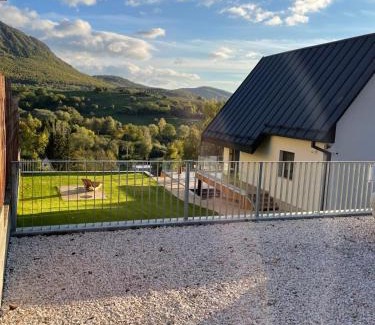 Belapatfalva Apartment | Woodland Luxury