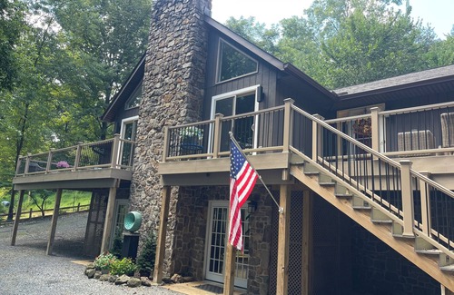 Spring Gap House | Woodland Oasis with quick access to the Potomac River!