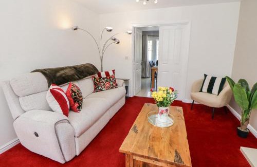 Buxton House | Woodland View