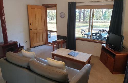 Nulkaba Cabin | Woodlane Cottages Hunter Valley