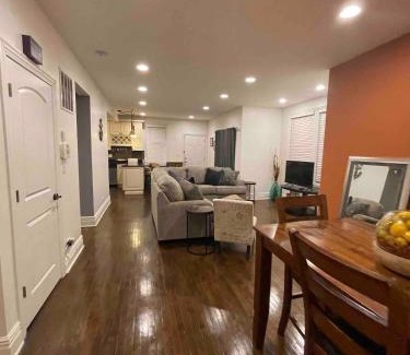 Woodlawn House | Woodlawn Oasis