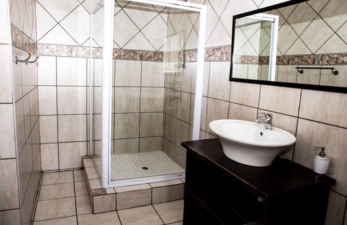 Ficksburg House | Woodpecker Guesthouse