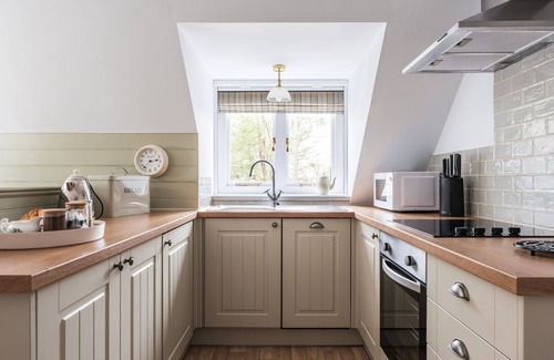 Christchurch Apartment | Woodpecker - Luxury Cottages