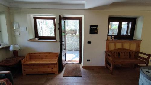 Dolonne Apartment | Woods House