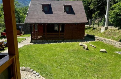 Riu de Mori House | Woods Retreat
