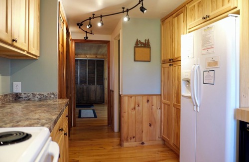 Drummond House | Woodsmoke Lodge on Drummond Island