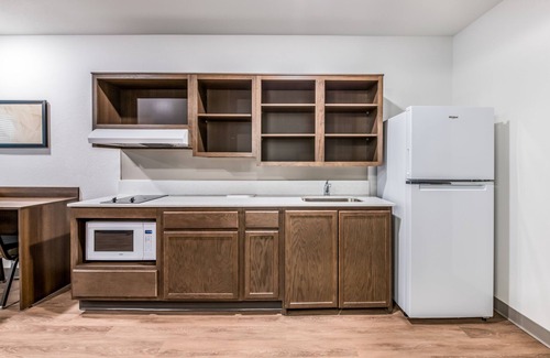 Franklin Park Hotel | WoodSpring Suites Austin South Central I-35