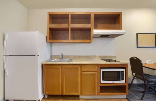 Lobdell/Woodale Hotel | WoodSpring Suites Baton Rouge Airline Highway