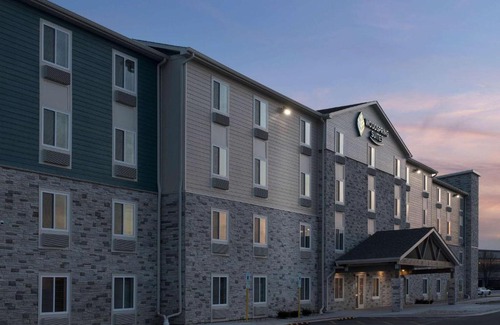 Tinley Park Hotel | WoodSpring Suites Chicago Tinley Park