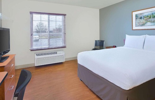 Groveport Hotel | WoodSpring Suites Columbus Southeast