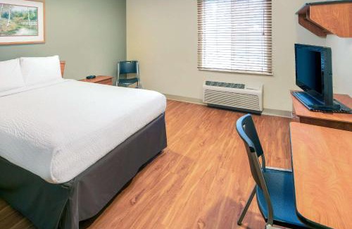Easton Hotel | WoodSpring Suites Columbus NE I-270 Airport