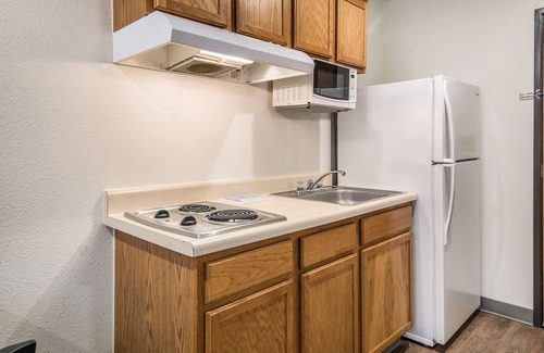 Denton Hotel | WoodSpring Suites Denton