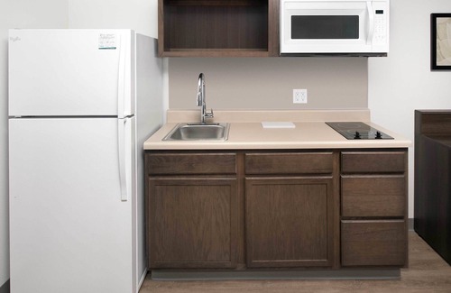 Lake Jackson Hotel | WoodSpring Suites Lake Jackson