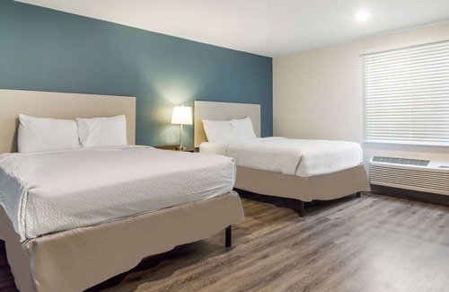 Lake Jackson Hotel | WoodSpring Suites Lake Jackson