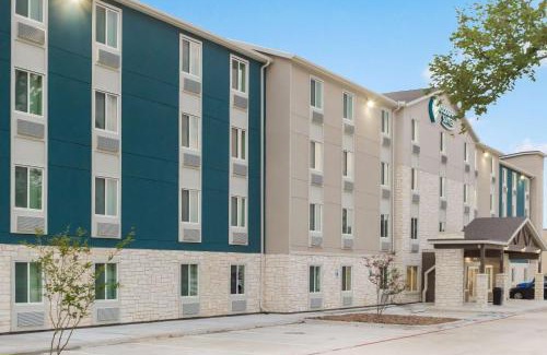 Lake Jackson Hotel | WoodSpring Suites Lake Jackson