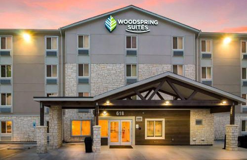 Lake Jackson Hotel | WoodSpring Suites Lake Jackson