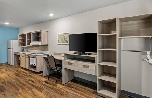 Newington Hotel | Woodspring Suites Newington - Hartford South