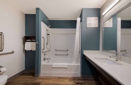 Wetmore Hotel | WoodSpring Suites San Antonio UTSA - Medical Center