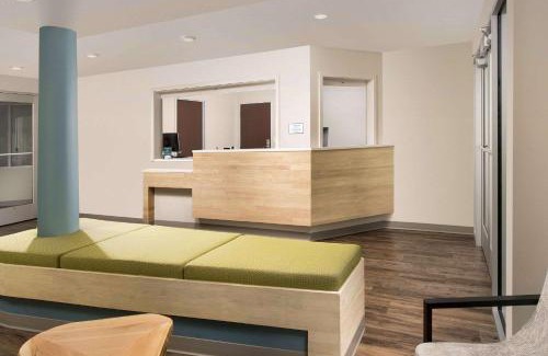 South Plainfield Hotel | WoodSpring Suites South Plainfield