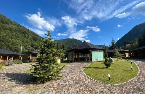 Moisei Cabin | Woodville Resort