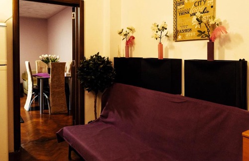 Drumul Taberei Apartment | Woody - Cozy and Quiet Place near Moghioros Park