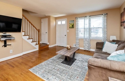 Parkville House | Work From Home Away From Home!
