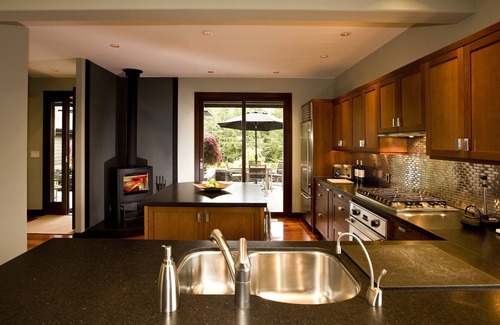 Bowen Island House | World Class Euro-Zen Private Estate with Panoramic Ocean Views