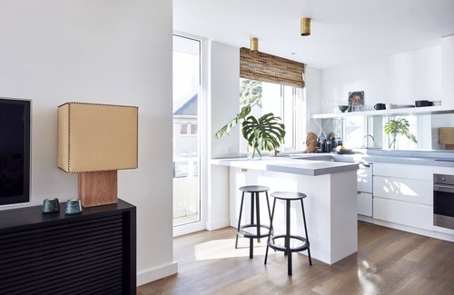 Manly Apartment | World Famous Beach Front Apartment in Manly