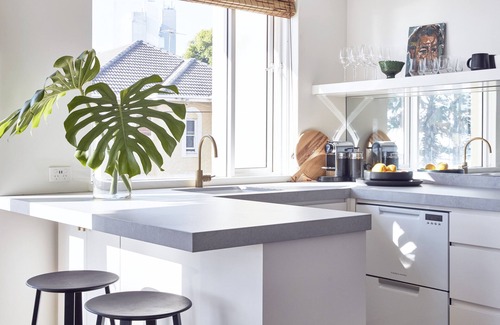 Manly Apartment | World Famous Beach Front Apartment in Manly