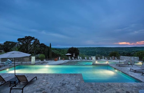 Ingram Condo | Worldmark Hunt- Stablewood Springs Resort 2BD