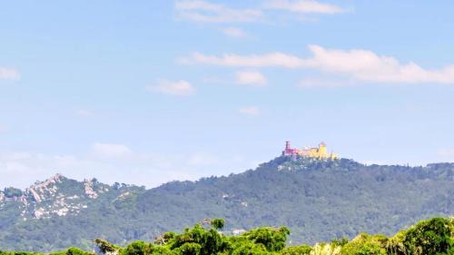 Almocageme Hotel | WOT Sintra Sarrazola