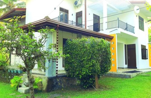 Thalaramba Villa | Would Villa Mirissa