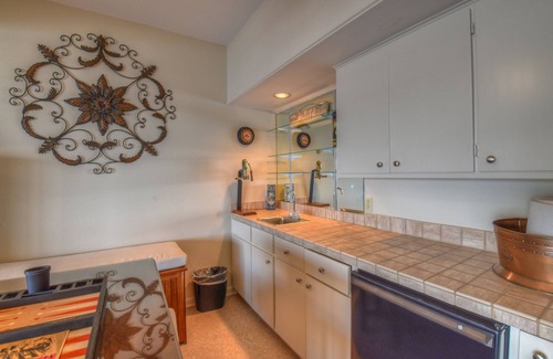 Horseshoe Bay House | Wow! Open Waterfront with Private Boat Dock near Yacht Club on Lake LBJ.